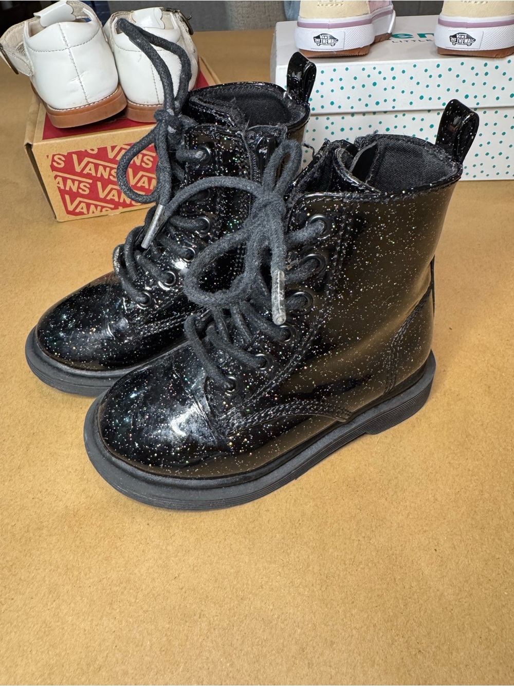 madden girl toddler Glitter Lace-Up Ankle Boots - Black